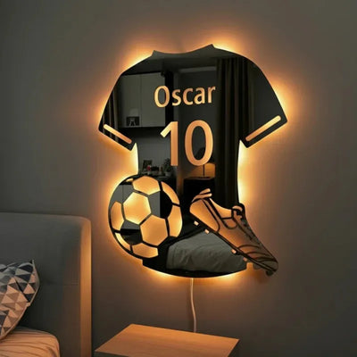 Personalisierter LED-Spiegel in Trikotform mit Name und Nummer