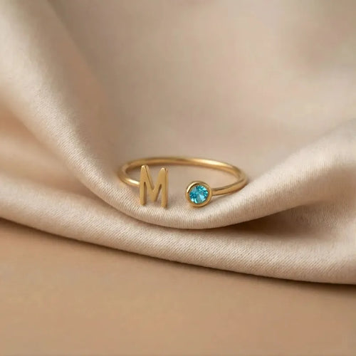 Kostbar™ – Initialenring mit Geburtsstein