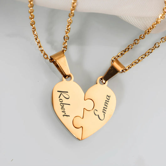Personalisierte Puzzle-Halskette mit gravierten Namen