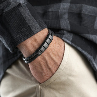 Vermächtnis™ – Personalisiertes Lederarmband für Opa