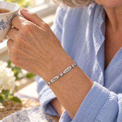 Personalisiertes Armband Liebesbande™ mit gravierten Vornamen