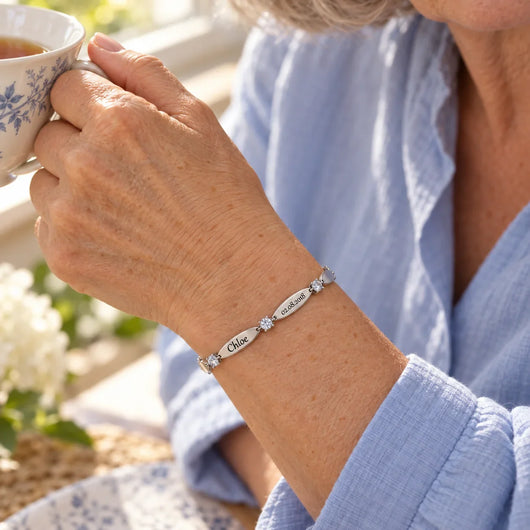 Personalisiertes Armband Liebesbande™ mit gravierten Vornamen