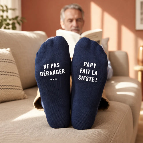 Opa macht Nickerchen™ – Personalisierte Socken aus Bambusfaser