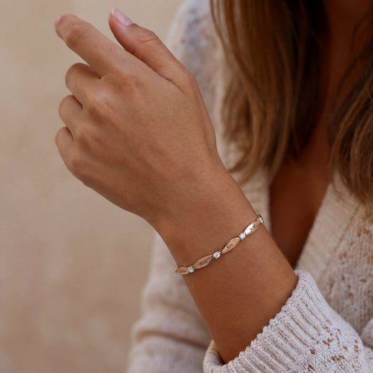 Personalisiertes Armband Liebesbande™ mit gravierten Vornamen