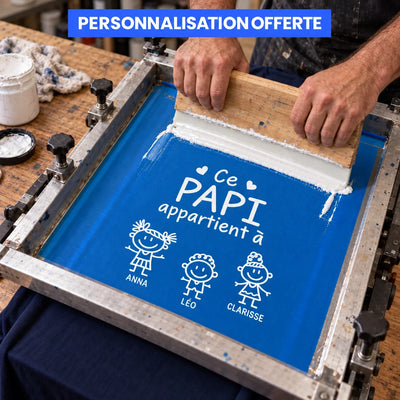 Unser Opa™ – Personalisiertes T-Shirt mit Namen der Enkelkinder