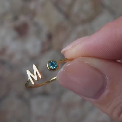 Kostbar™ – Initialenring mit Geburtsstein